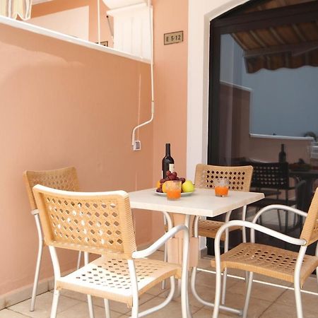 Apartment With Terrace On The Seafront In Playa Fanabe アデヘ エクステリア 写真