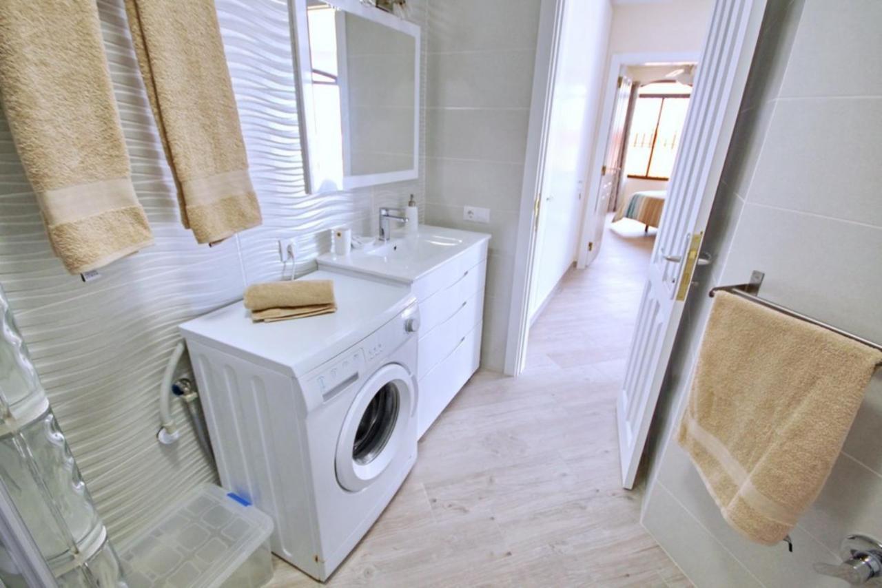Apartment With Terrace On The Seafront In Playa Fanabe アデヘ エクステリア 写真